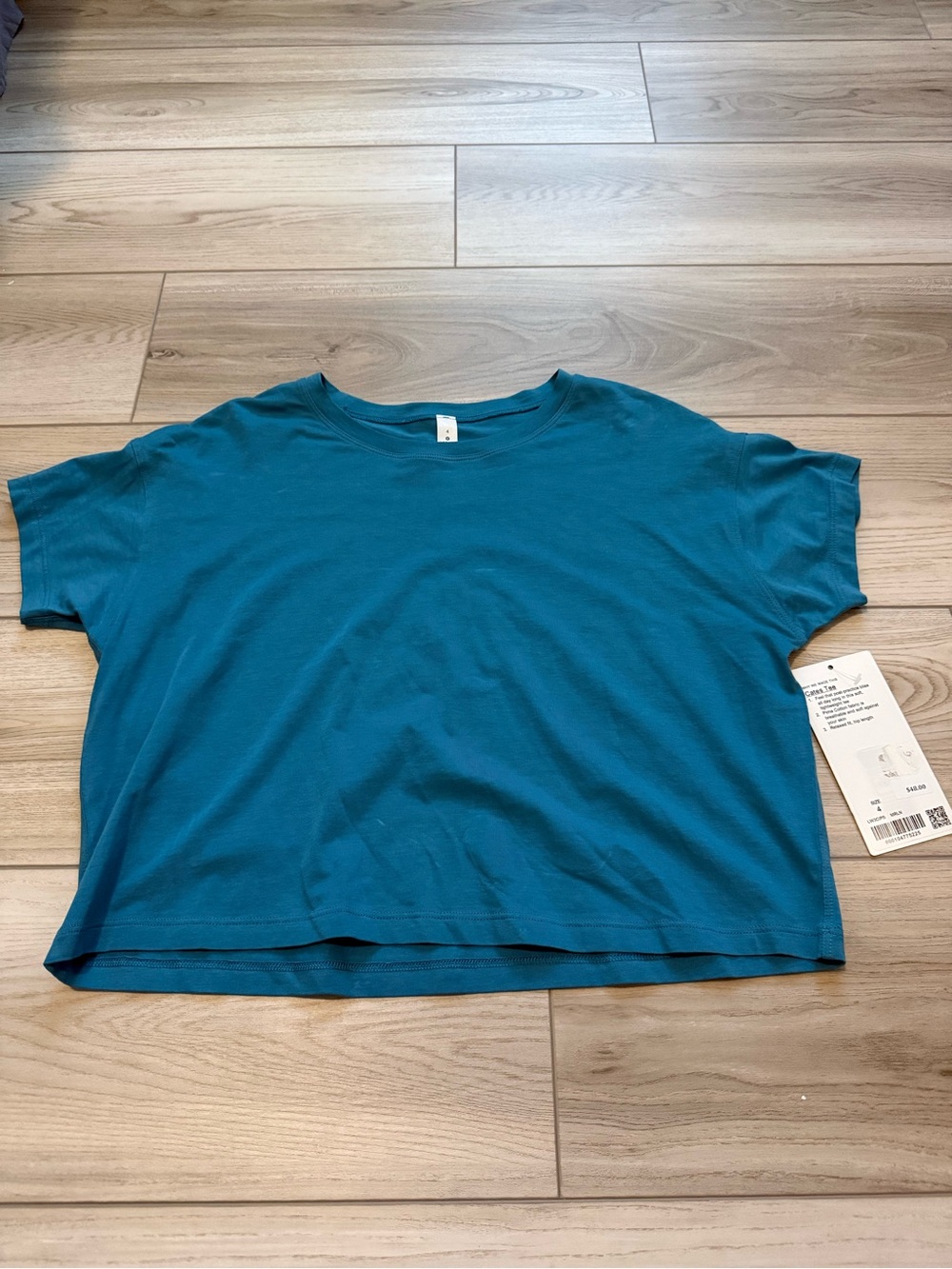 NWT Lululemon Cates Tee - Marlin - Picture 3 of 7